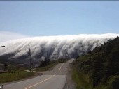 Lenyűgöző ködfal egy kanadai szigeten